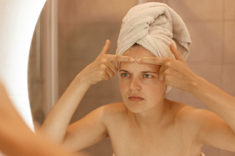 Errores más Comunes en el Cuidado de la Piel y sus Consecuencias